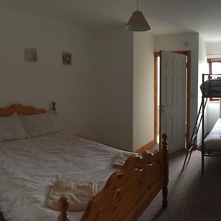 Long Acre Lodge Carlingford Eksteriør billede